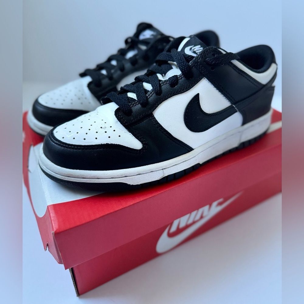Nike “PANDA” Dunk Low black/white size 6.5, like new with box